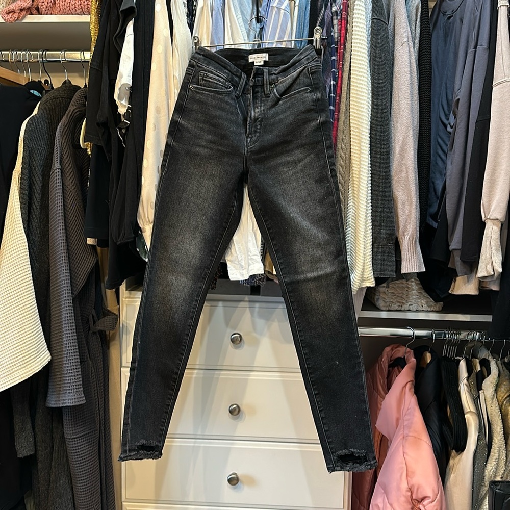 GOOD AMERICAN * Never worn skinny jeans